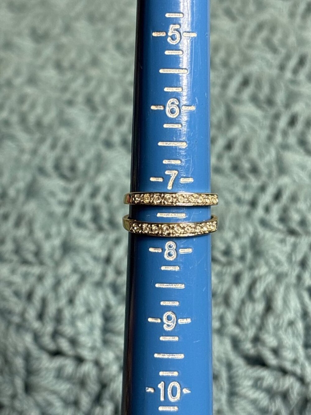 Goldtone Clear Rhinestone Ring Size 7.5